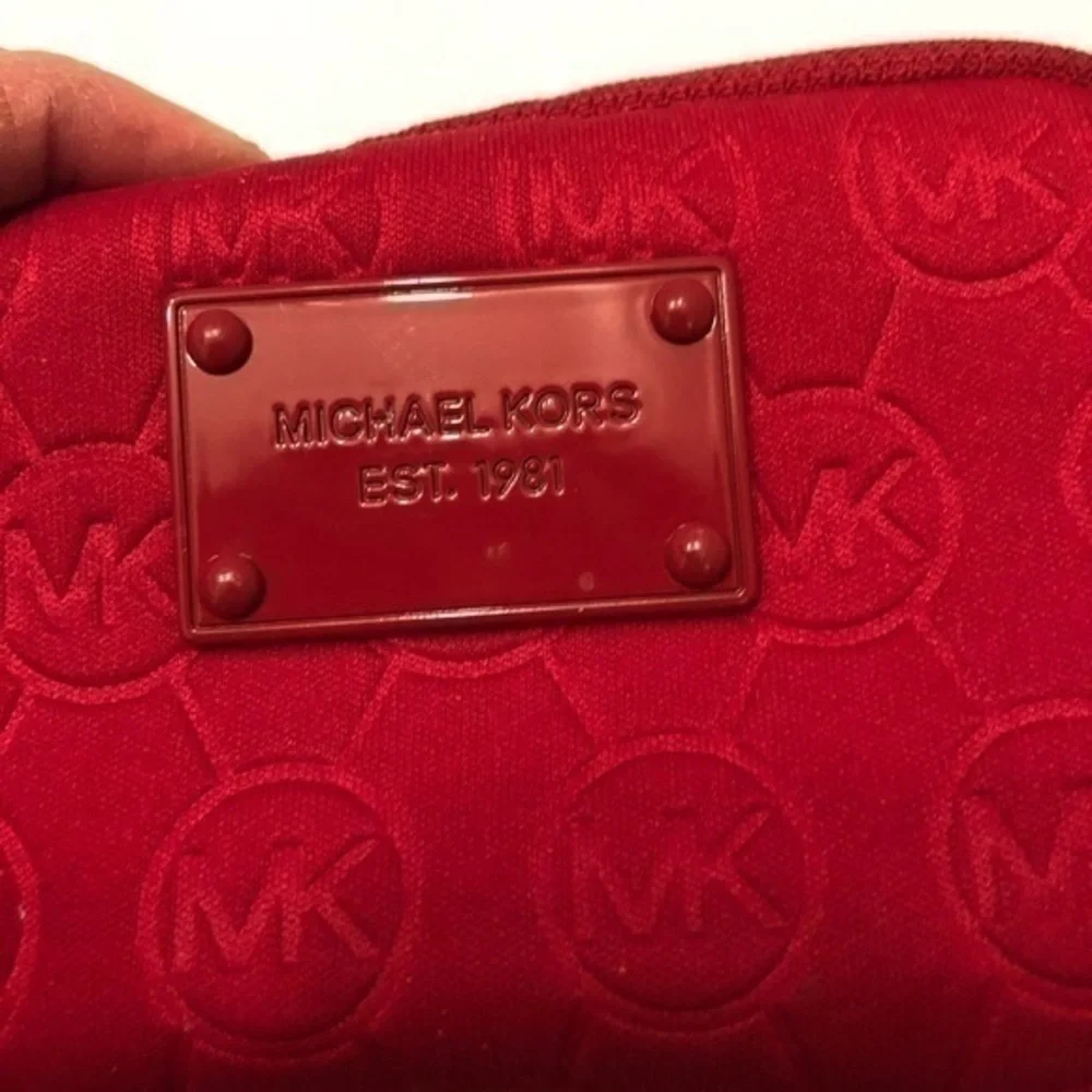 Michael kors red neoprene writer mini clutch bag - Picture 2 of 6